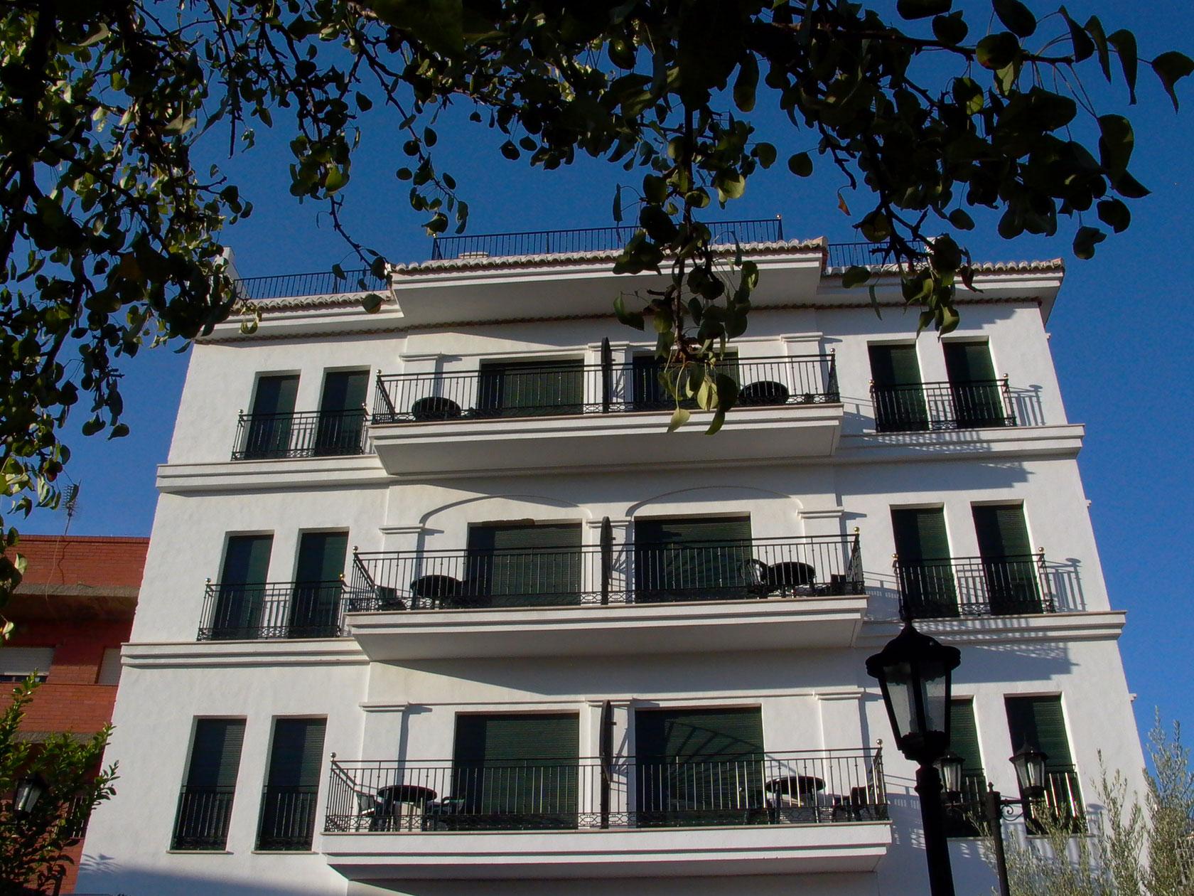 Hotel Calderon เซเนส เด ลาเบกา ภายนอก รูปภาพ