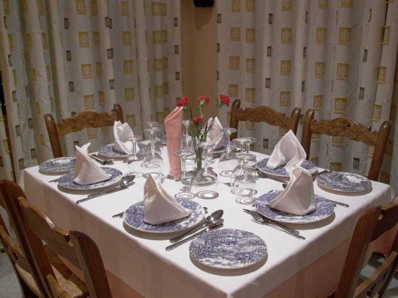 Hotel Calderon เซเนส เด ลาเบกา ร้านอาหาร รูปภาพ